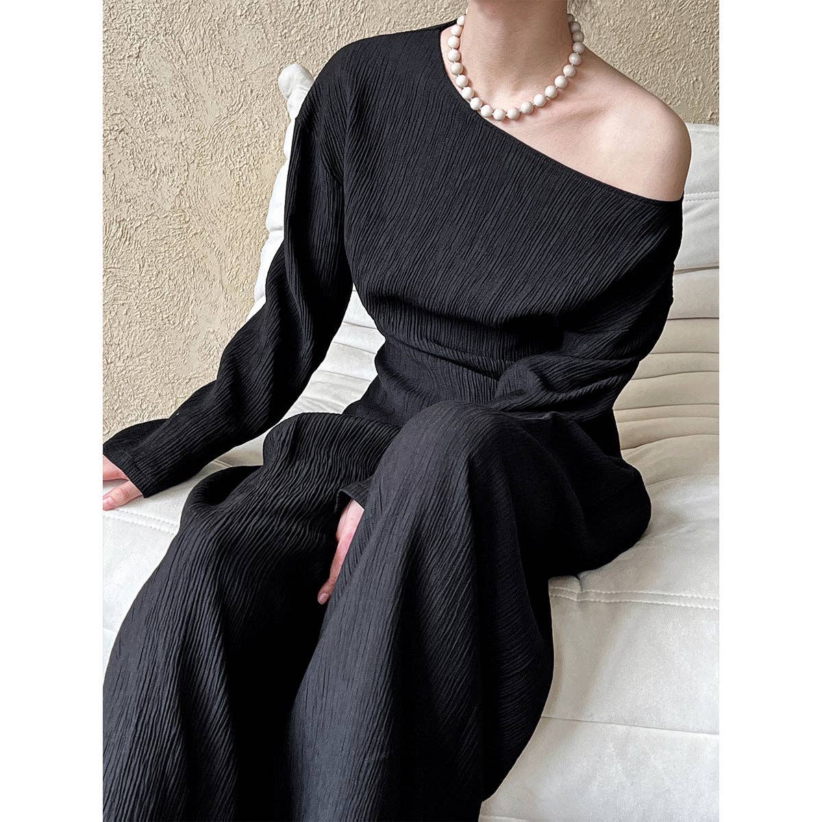 Marayn – wholesale Top & pants set (NOT Loungewear) – Women's – 2025 NEW Luxe Slouch Asymmetric Top  WideLeg Pants Set4