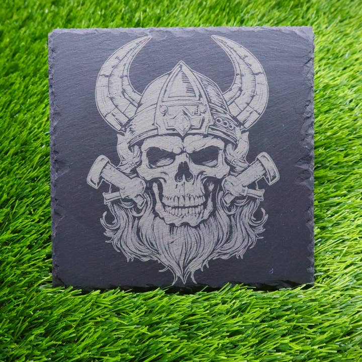 Premium vikinge skifer serveringsbræt, unikt køkkendekor for engroshandel hos Herbs&Belles