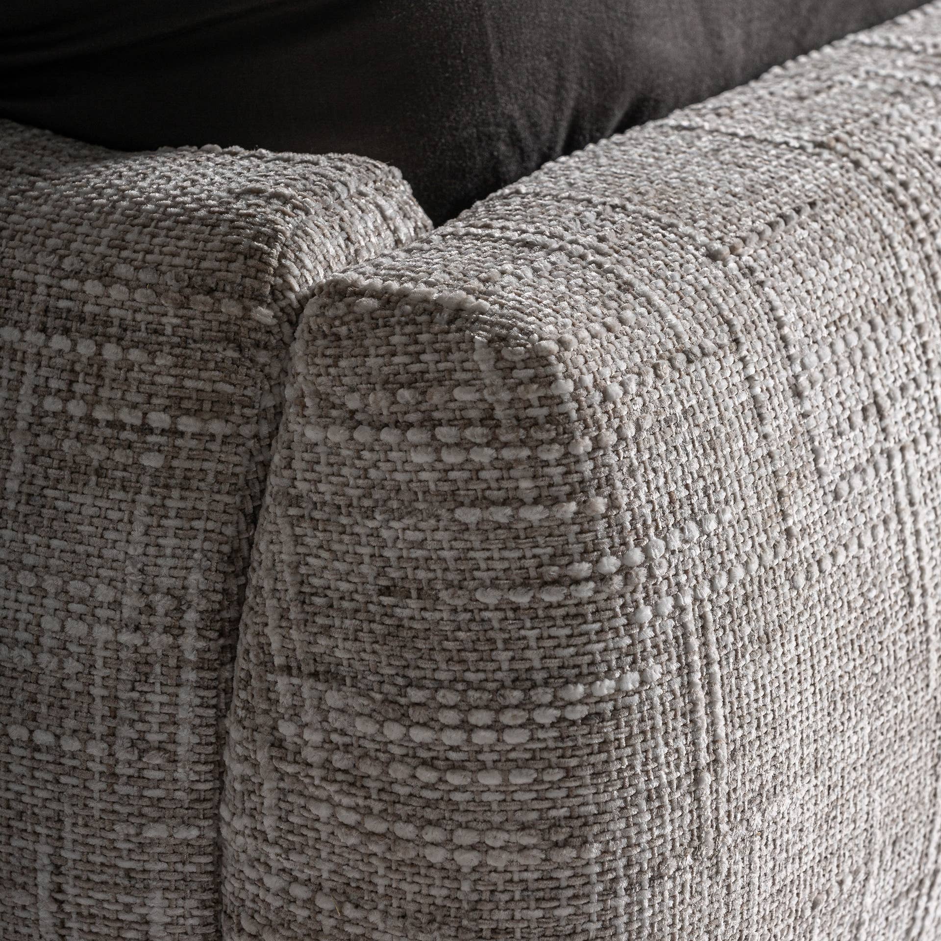 Kodu - Wholesale Bed - Polyester bed in beige color, 231x187x105cm1