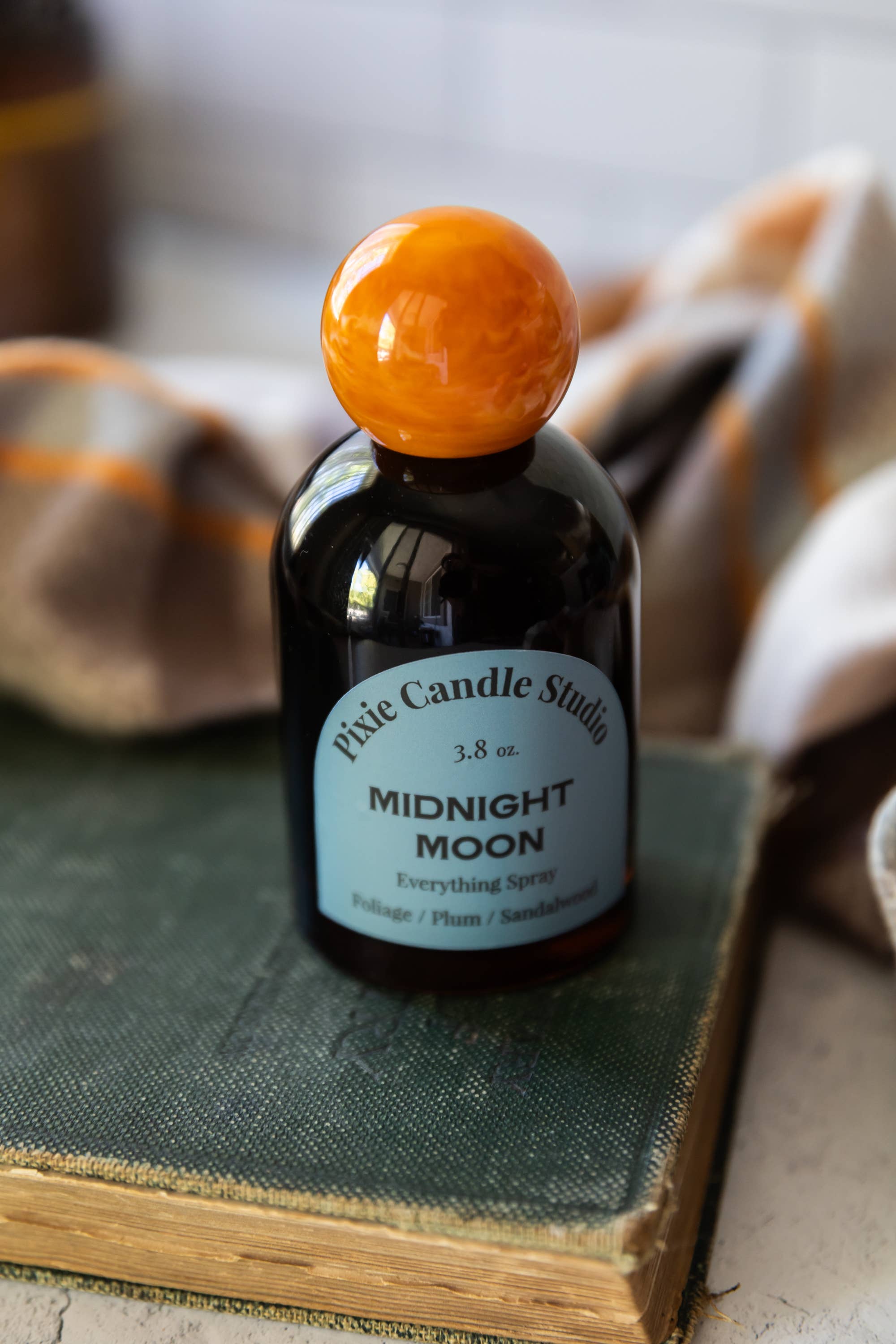 Pixie Candle Studio - Wholesale Room & linen spray - Room, linen, body spray: Midnight Moon