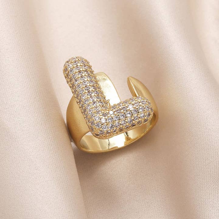 JOSSLYN by wall to wall - Wholesale Single Stone/Solitaire Ring - INITIAL MONOGRAM PAVE RHINESTONE BUBBLE RING | 40R101