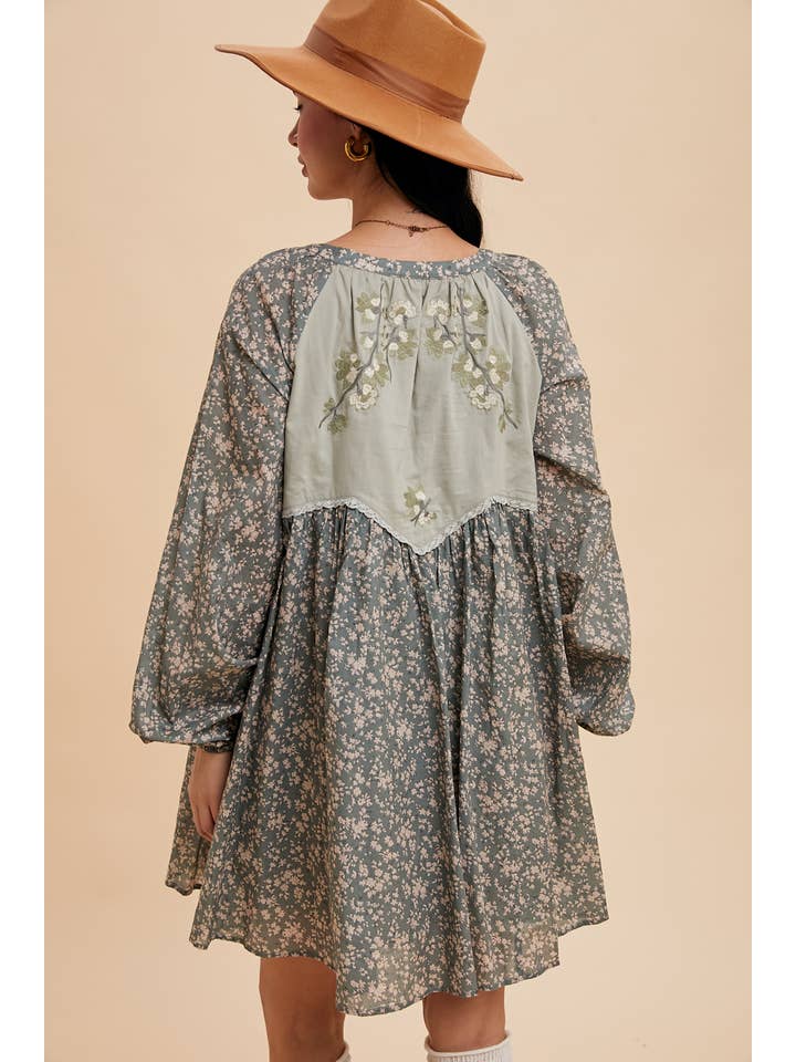In Loom - Wholesale Dress - Women's - COTTON EMBROIDERED BABYDOLL DRESS