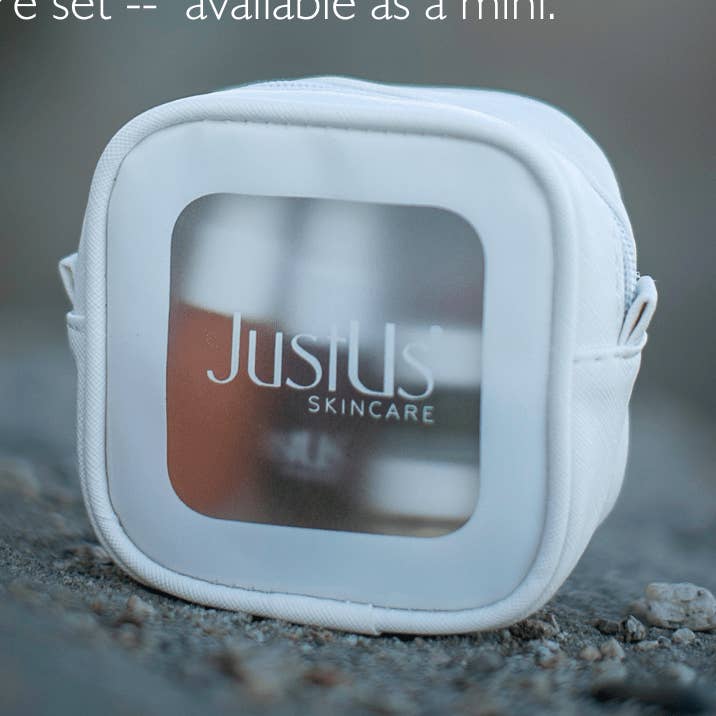 Fab Four Anti-Aging Essentials Mini Kit - Prøvestørrelse Rutine til Opklaring, Opstramning + Fugt for engroshandel hos JustUs Skincare