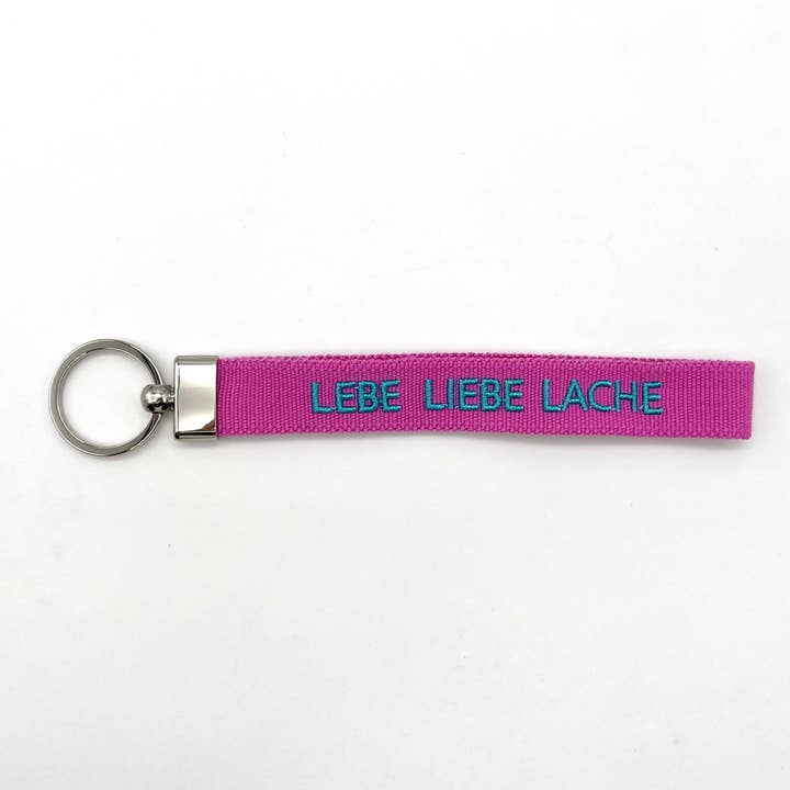 Parsley & Pepper – Großhandel Schlüsselanhänger – Unisex – LEBE LIEBE LACHE Schlüsselanhänger Keychain gewebt bestickt