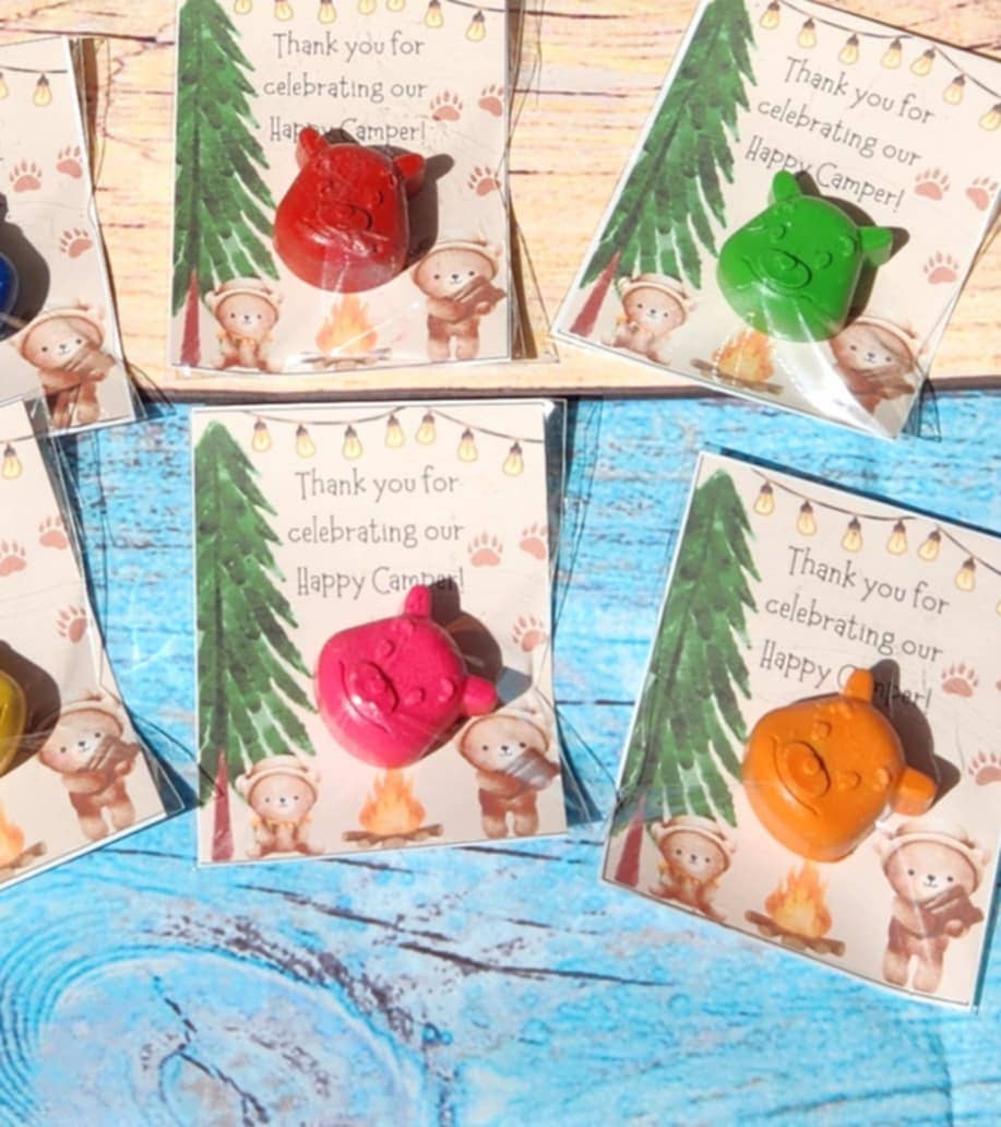 Snazzy Crayons – lembranças de festas por atacado – Cartões de Agradecimento com Tema de Campismo com Lápis de Cera em Forma de Urso2