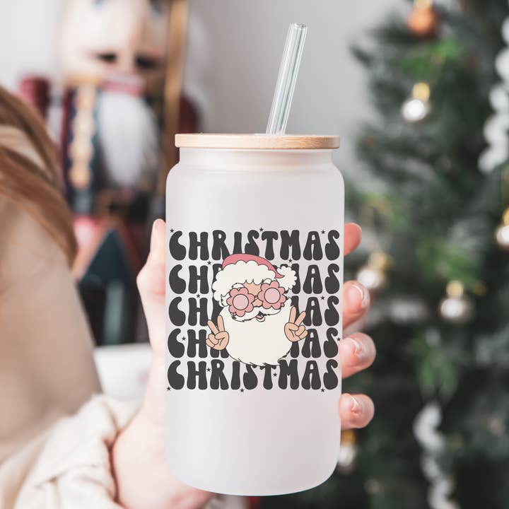 Retro-Weihnachtsmann - Milchglas für den Großhandel von Livy Lou Designs + Co