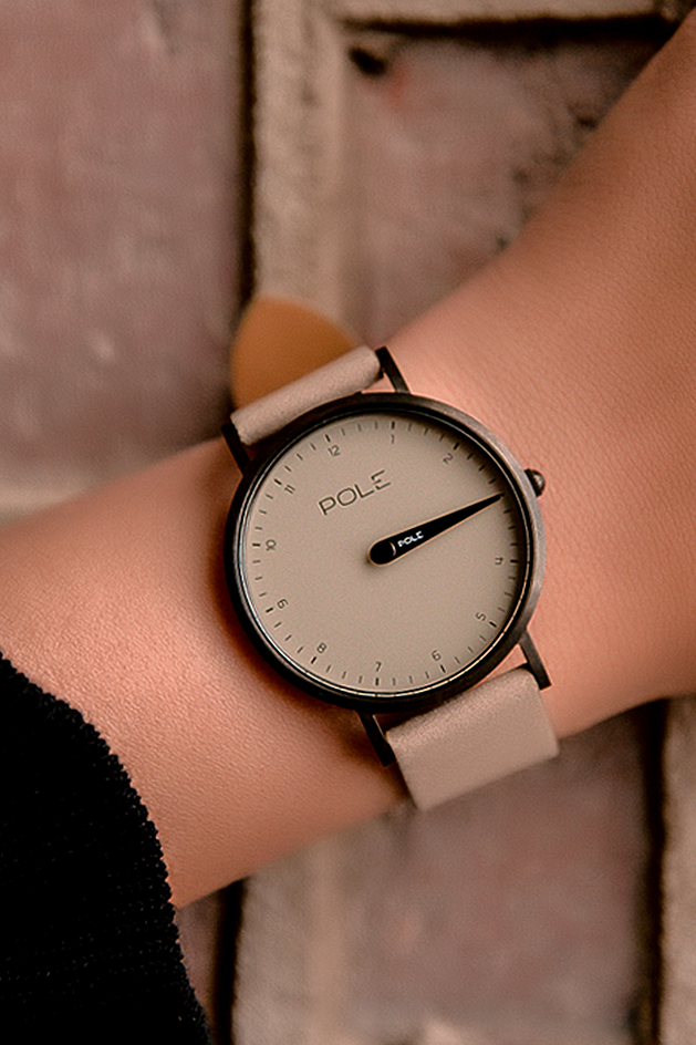 POLE WATCHES - Wholesale Polshorloge - Dames - NEA Monosilja horloge met crèmekleurige band2