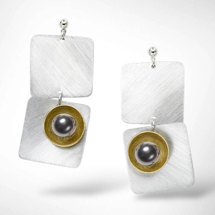 Chick Boss LLC – wholesale Hängande örhängen – SPRAY långa böjda rutor blandade Metal Post örhängen5