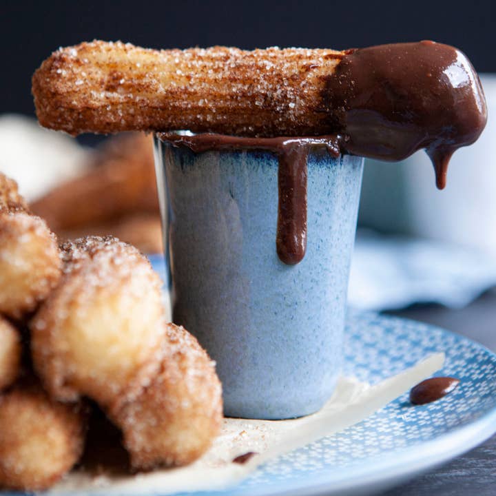 The Bottled Baking Co. – Engroshandel DIY-sæt til fødevarer – Mon Dessert Kanel Churros Mix