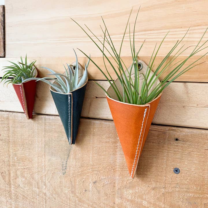 Gemini Handmade – wholesale Hängande kruka – Luftfabrik Kon - Stor