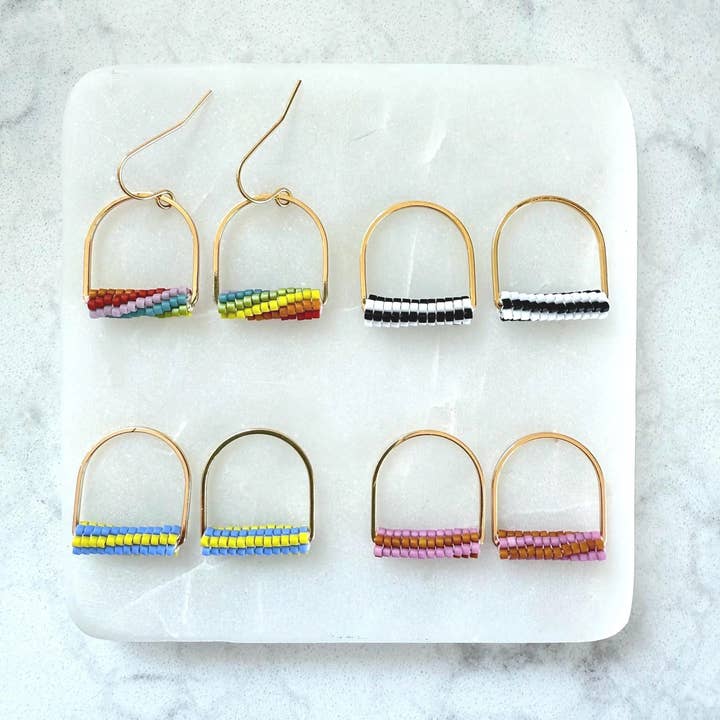 Brincos de barril por atacado de Blue Raven Handcrafted