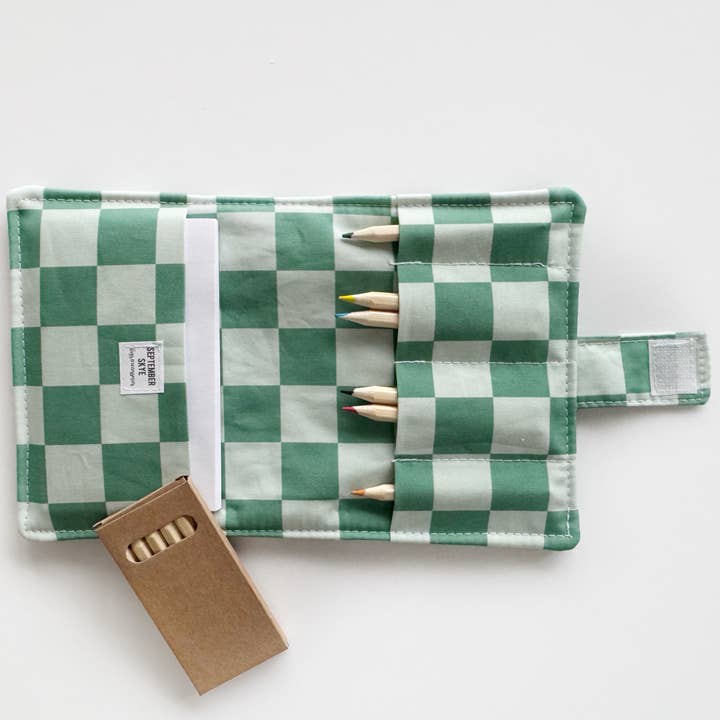 Carteira de giz em padrão xadrez turquesa / atividade de viagem por atacado de September Skye Bags & Accessories