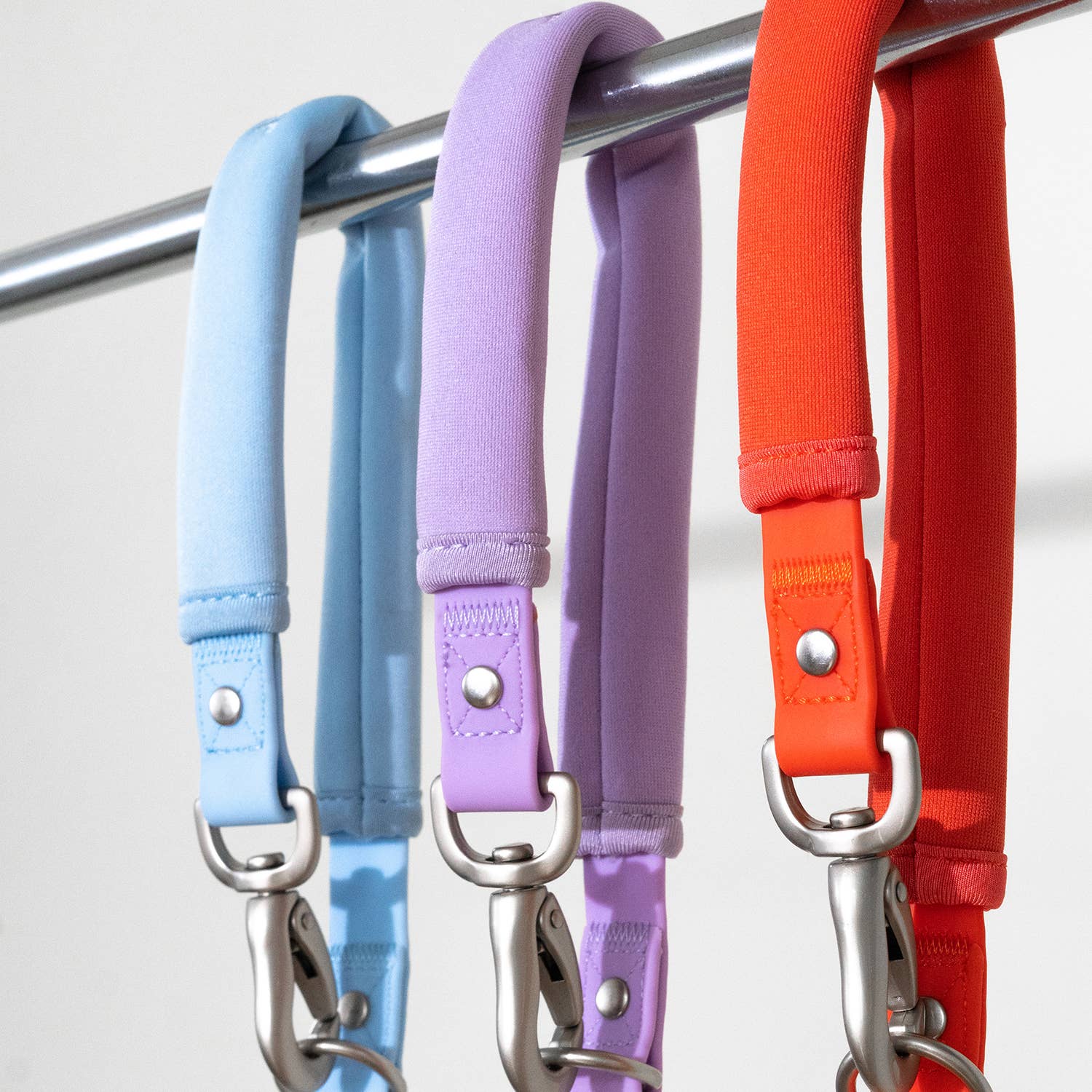 Springland Pets – Großhandel Leine – Hund – Hundeleine – wasserdicht, verstellbar, gepolstert (3er-Mix)1