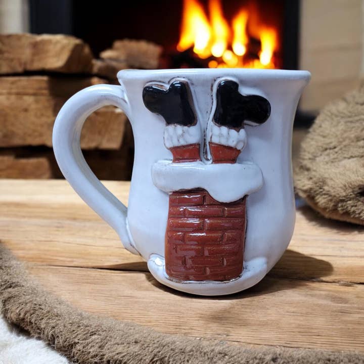 MudWorks Pottery – wholesale Kaffekoppar – Tomtemugg med skorsten1