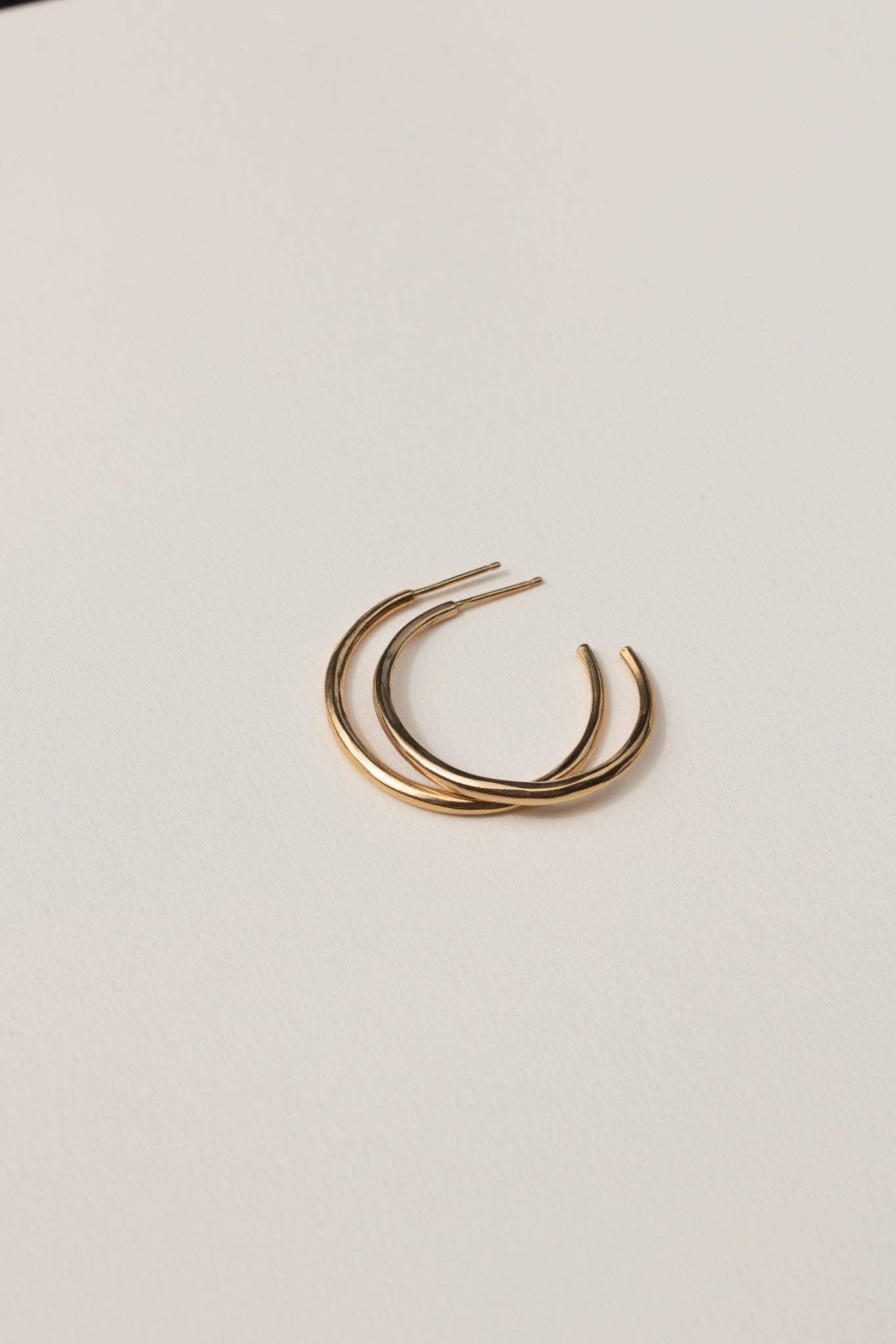 YEWŌ Collective - Wholesale Hoop Earrings - Nayo Hoops (Sm / Lg)2