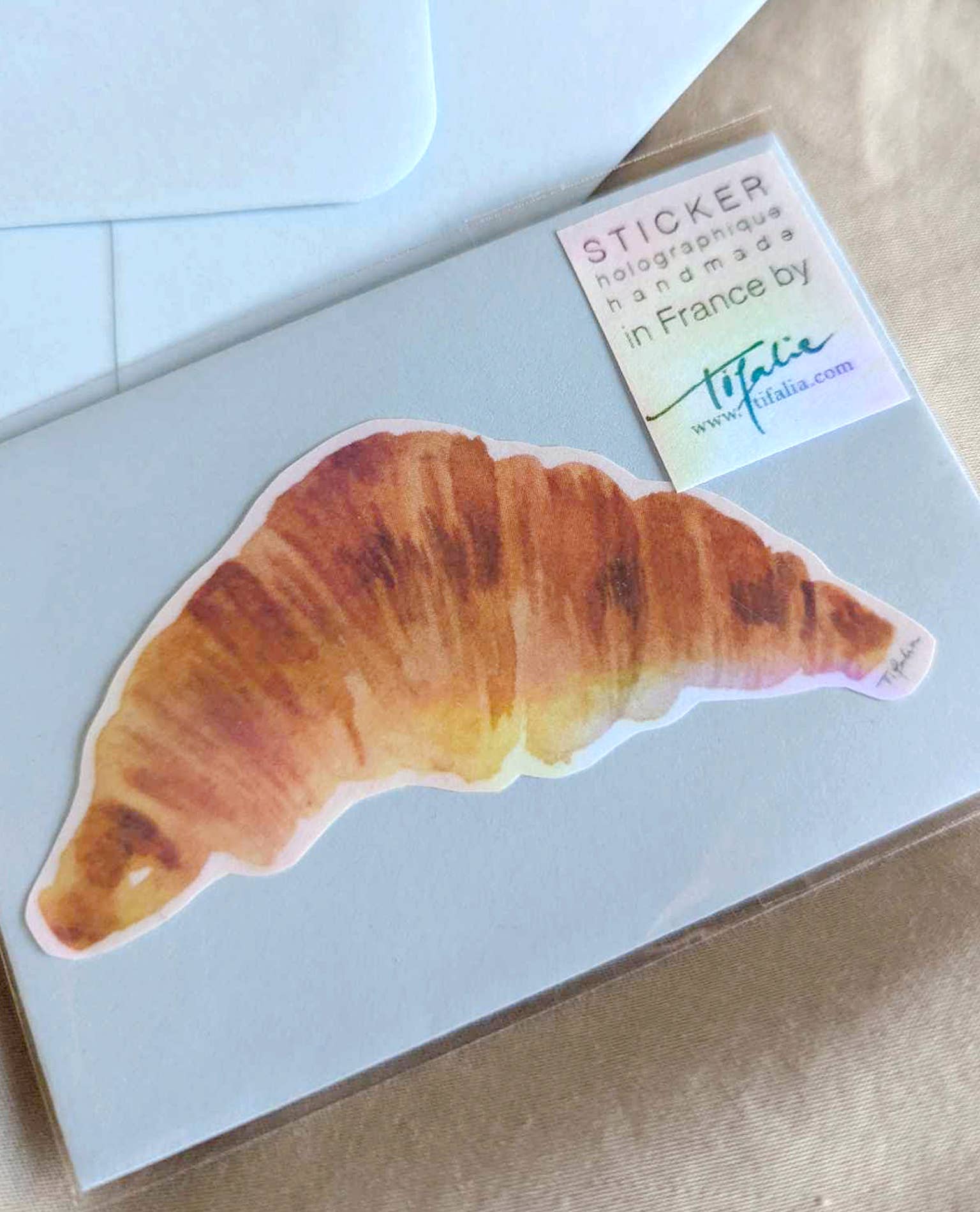 Tifalia - Vente Autocollant - Sticker holographique "Croissant2
