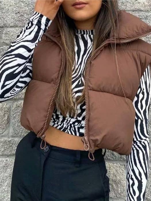 Rosa Clothing - Wholesale Outerwear Vest - Women's - Zipper outervest padded vest 9 colors