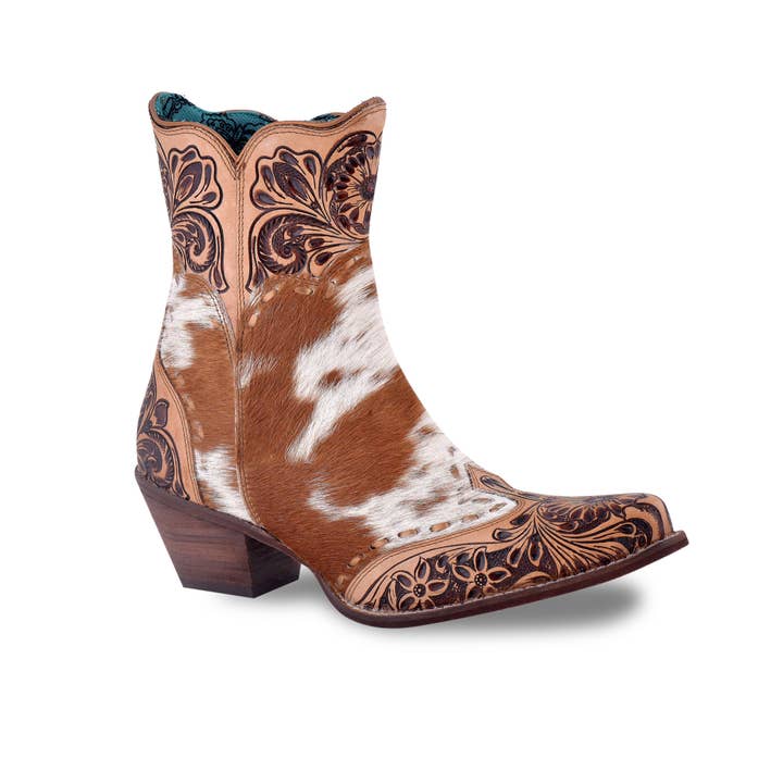 MYRA - EU - Wholesale Cowboy Boots - Women's - Winchester Hair-on Hide & Hand-tooled Boots1