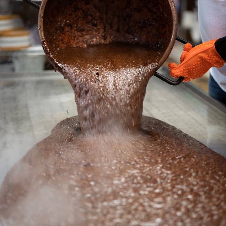 Anellabees - Wholesale Hard Candy - Cocoa Spiced Butter Honey Caramel Bulk by the LB for Summer