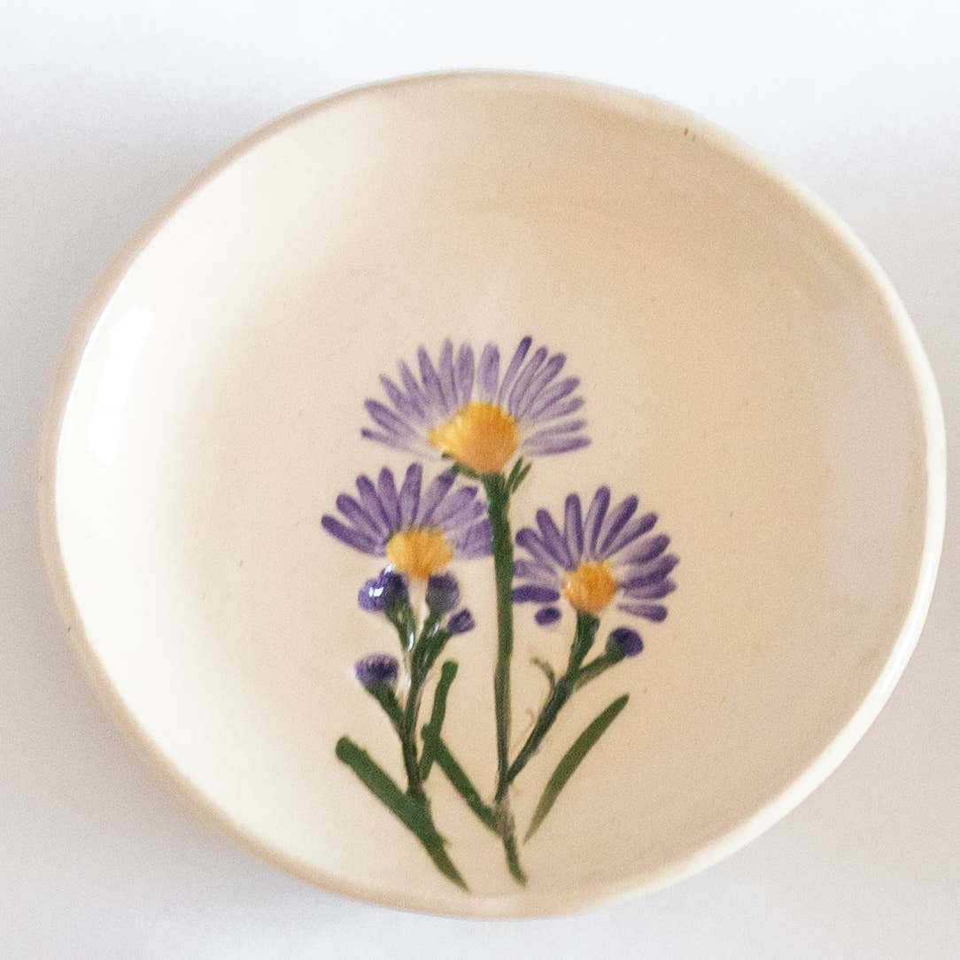 Tara Kothari - Wholesale Jewelry Dish - Handmade Pressed Flower Jewelry Dish7