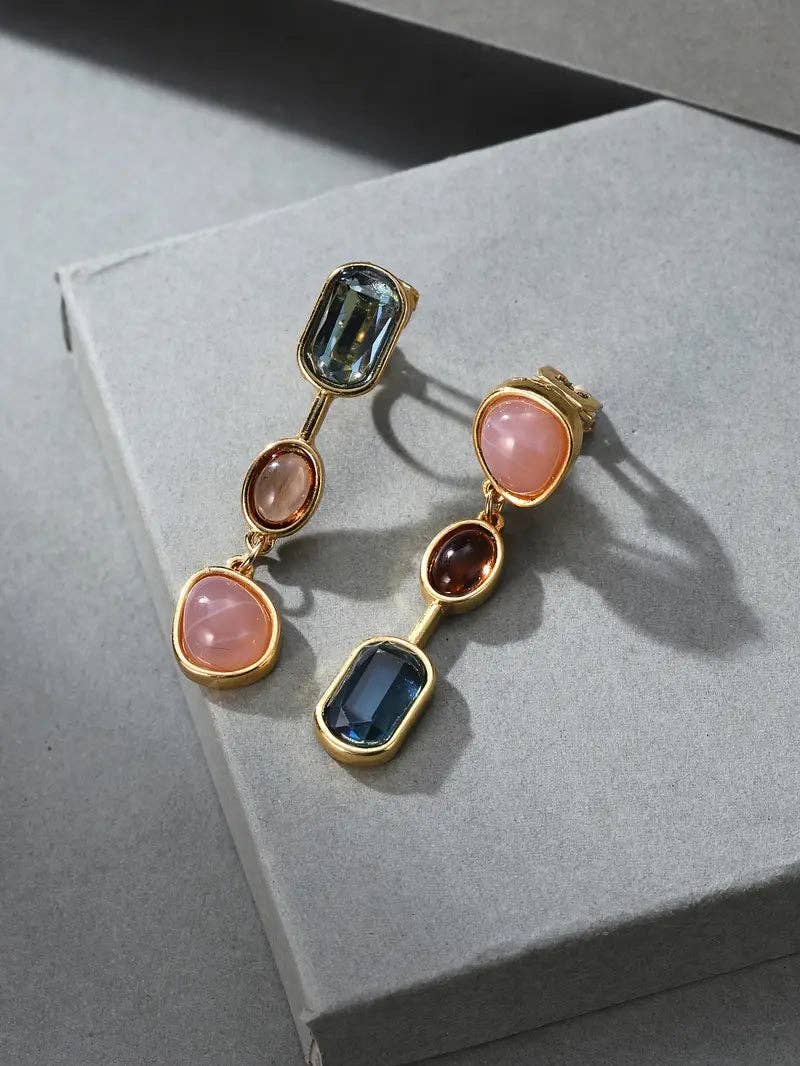 Huis Van Merken - Wholesale Clip-On Earrings - Asymmetric Geometric Tassel Clip-On Earrings – 18K Gold Plated Bohemian Jewelry Gift0