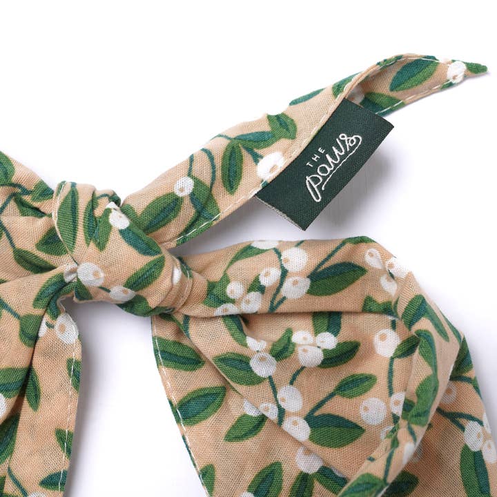 The Paws – Großhandel Haustier-Bandana – Hund – Grüne Beeren Hundebandana3