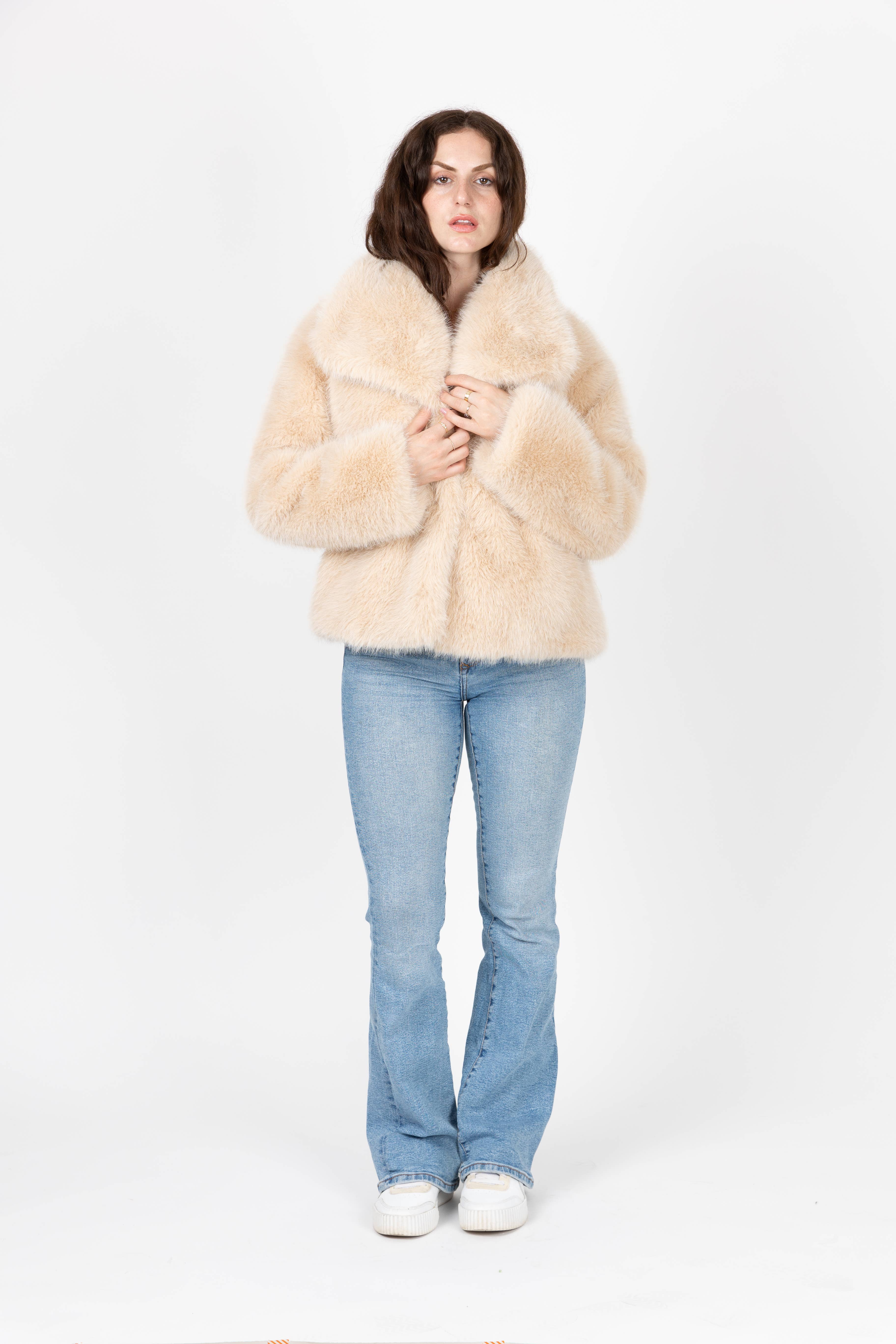KZELL PARIS - Wholesale Fur/Faux Fur Coat - Women's - SHORT FAUX FUR COAT14