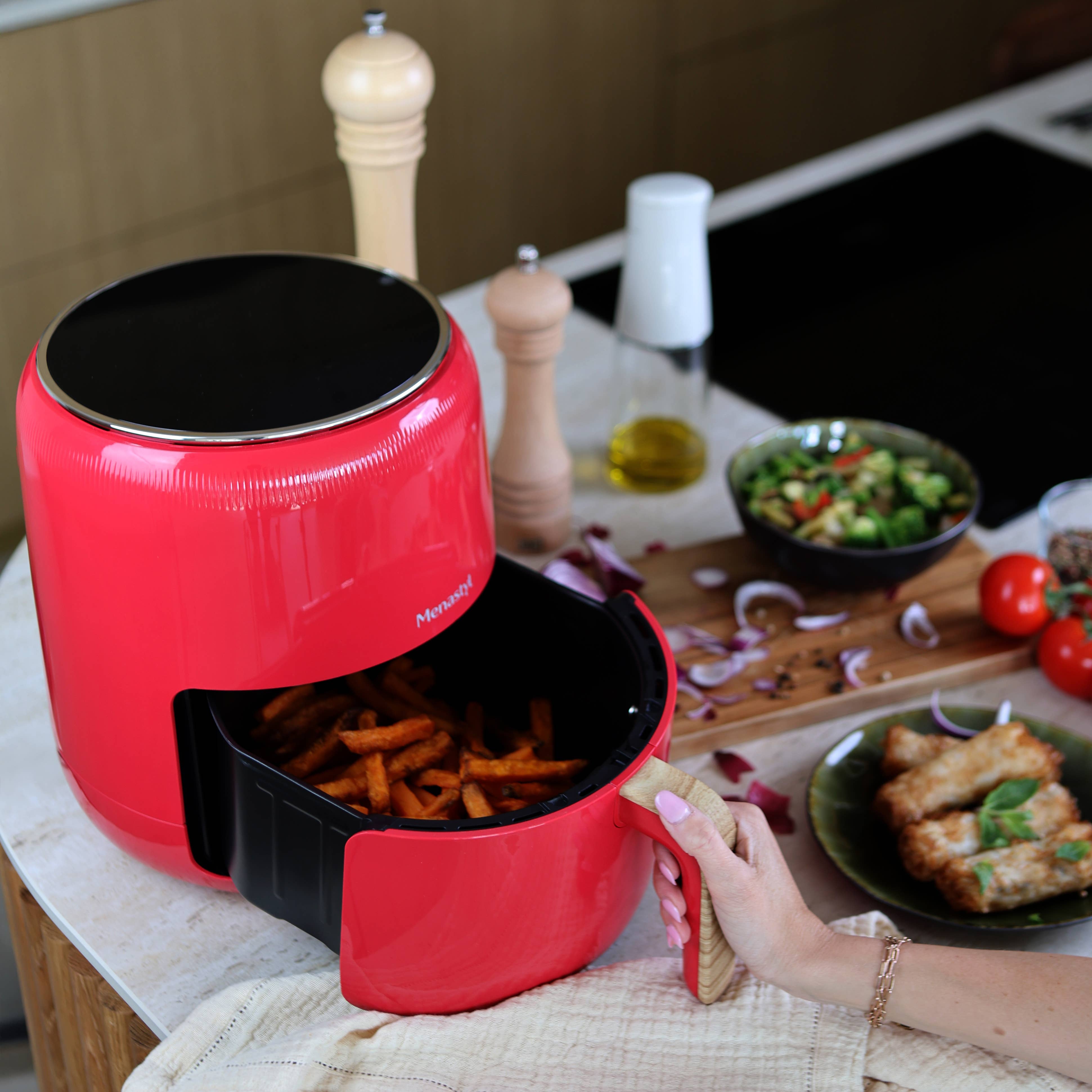 Menastyl - Wholesale Kitchen Appliance - Oil-free fryer 4.5l colorama magenta wood effect handle1