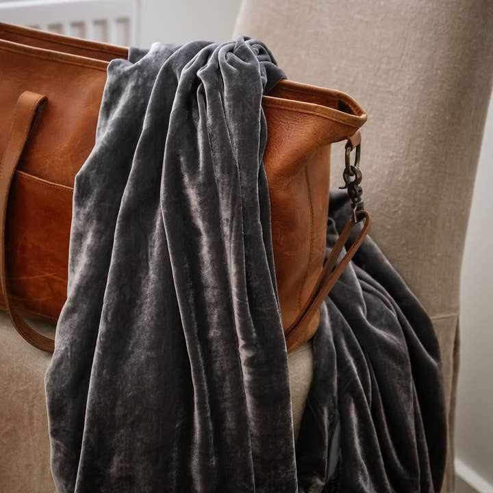 Her Shed Home Linens - Wholesale Wrap – Women's - Silk Velvet Cocoon Wraps