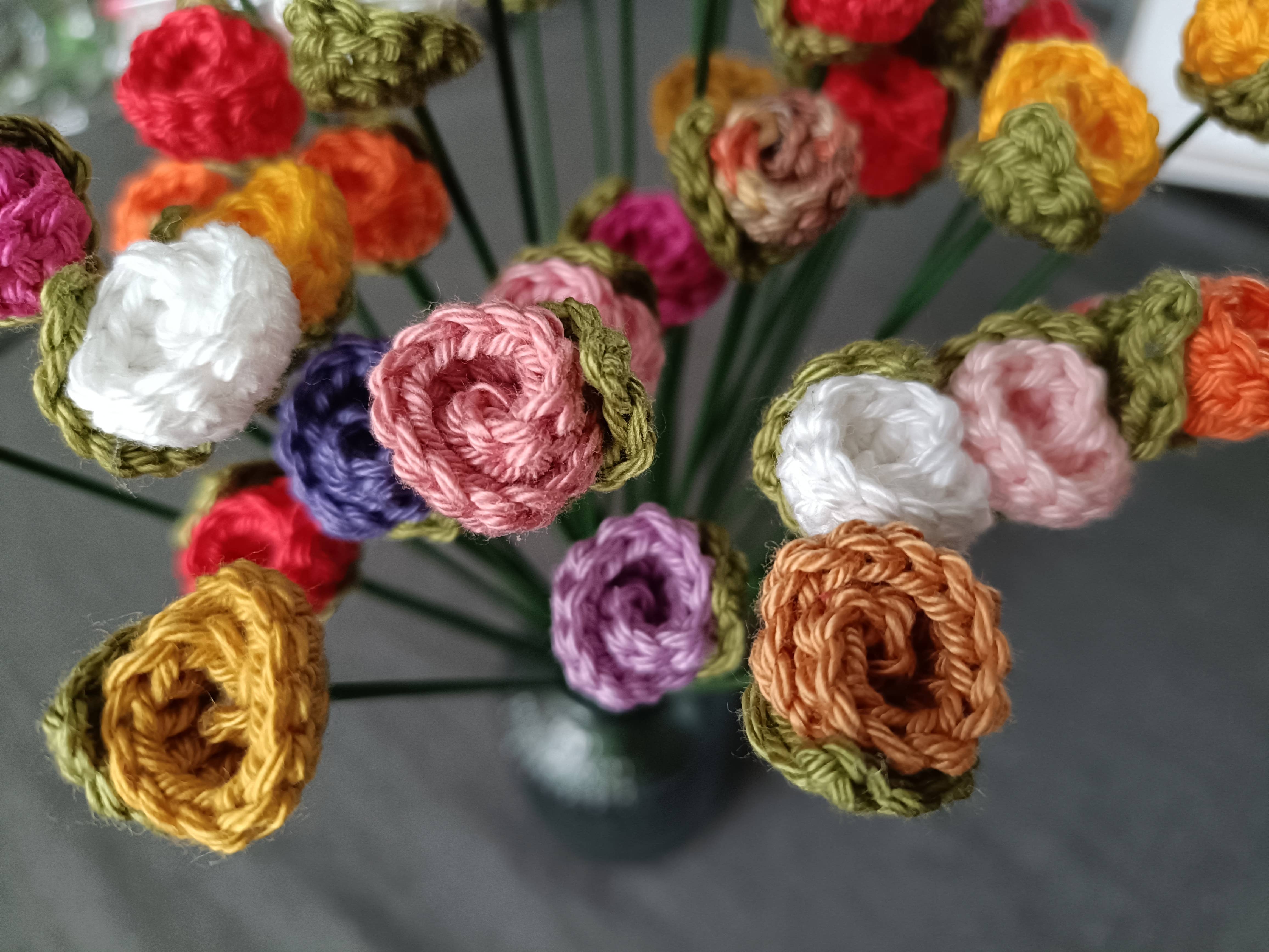 Knuffelsenzo - Wholesale Artificial Flowers - Mini Rose flower1