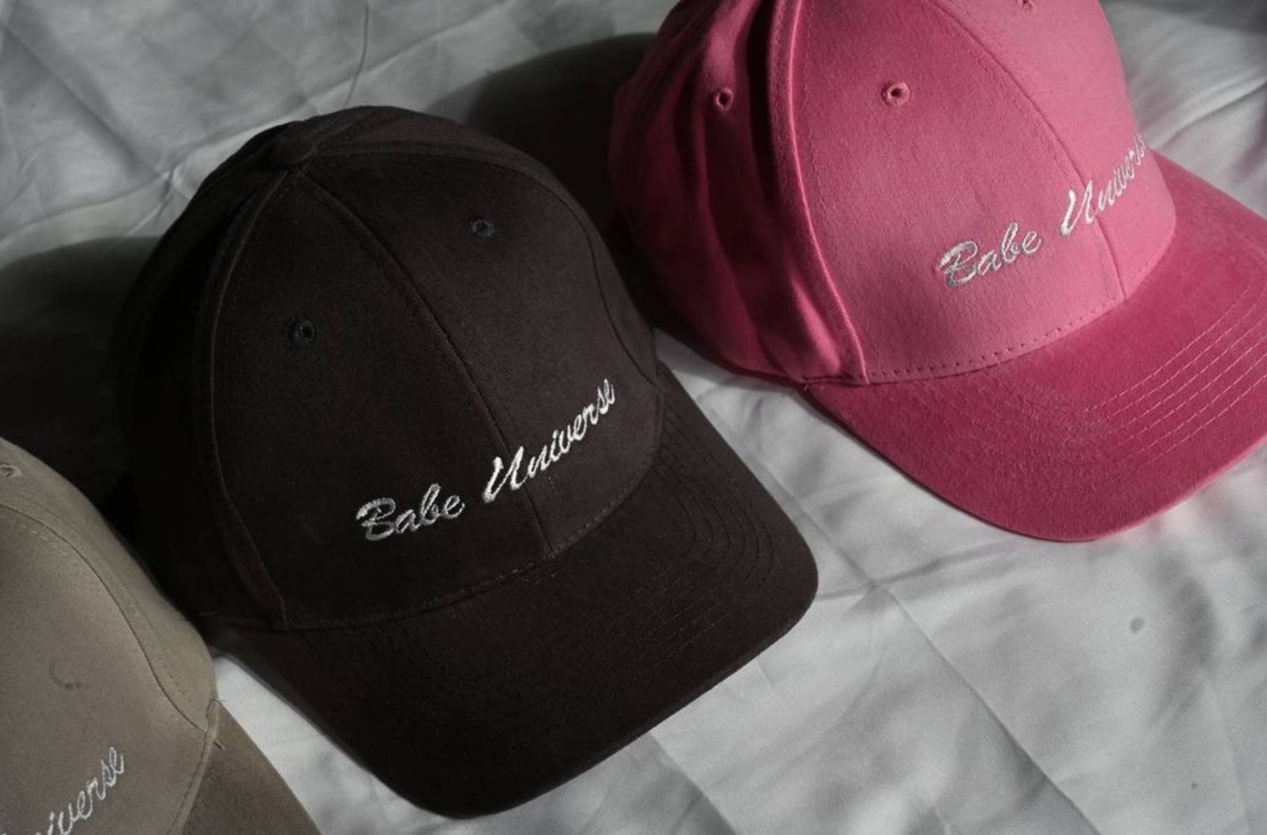 Babe Universe - Wholesale Baseball Cap - Women's - Babe Universe Stylish Cap