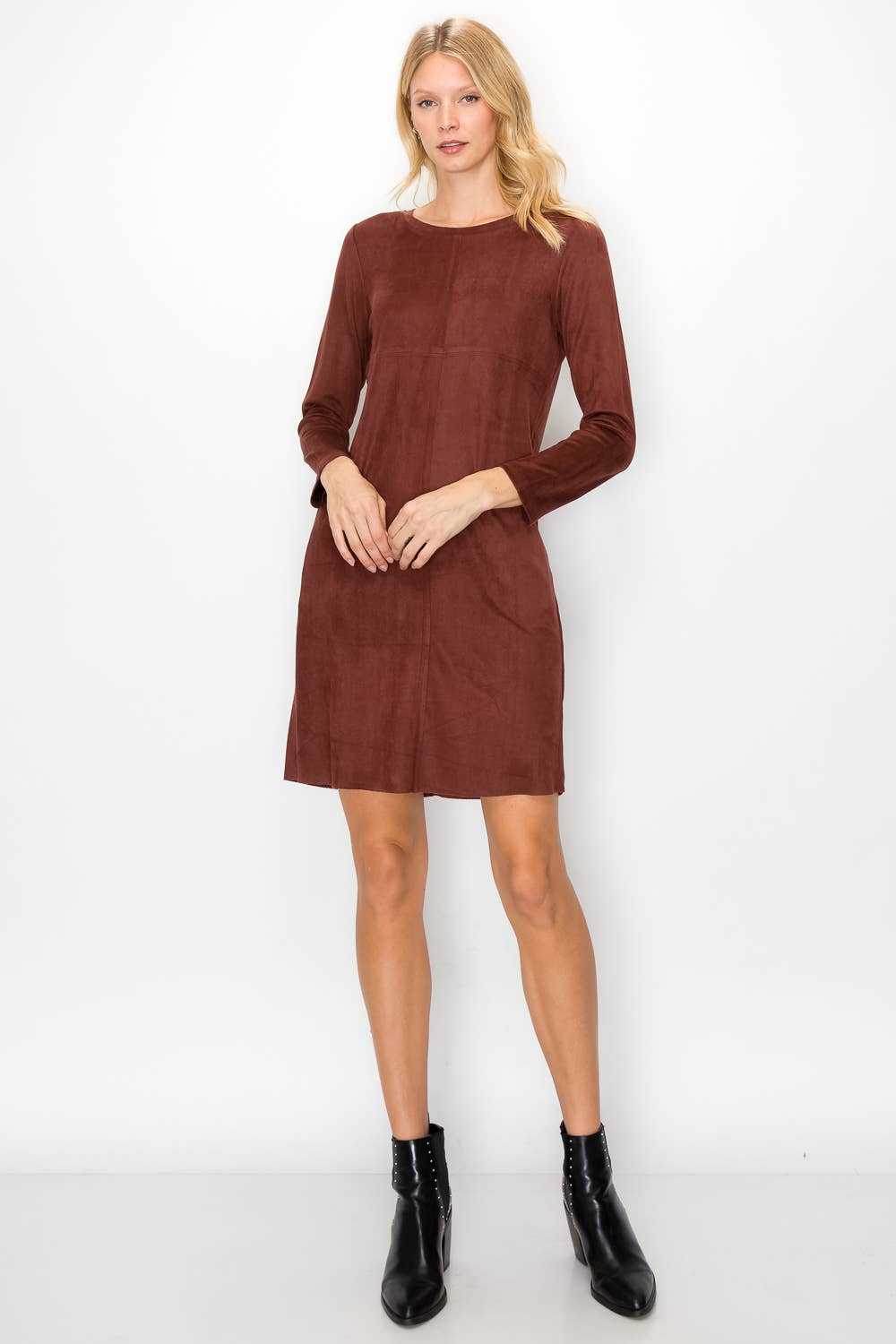 Joh Apparel – wholesale Klänning - Dam – Aurora Stretch Suede Rund-Neck klänning med fickor1