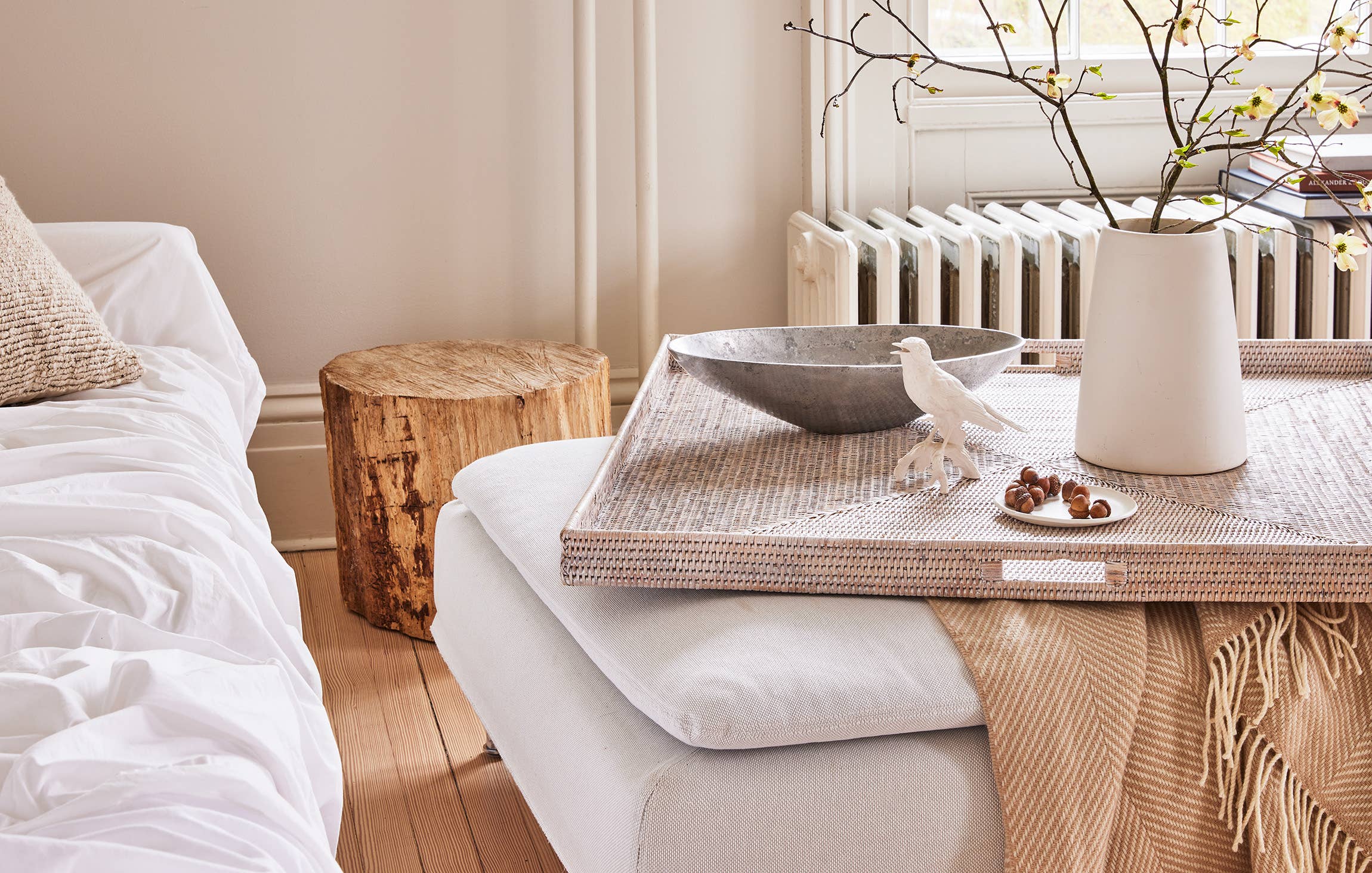 Matahari - Wholesale Serving Tray - Square Tray w/ Handle  - AB 36x36x2' or 25" x 25" x 2"3