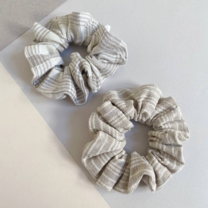 Chouchous aux amandes et à l'avoine (lot de 2) pour la vente par Laili Lau