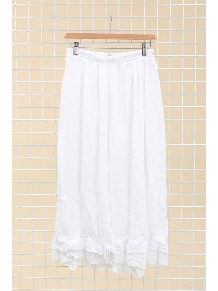 la maison des fibres naturelles - Wholesale Pants - Women's - Fancy eyelet embroidery trousers 9204 100% linen