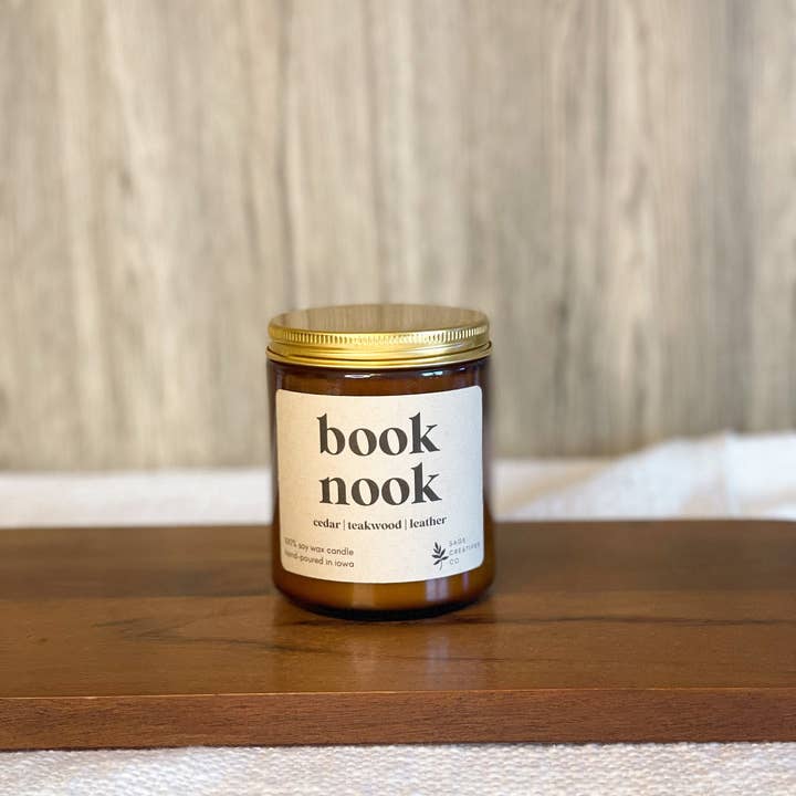 Sage Candle Co. - Vente Bougie en bocal - Book Nook - Bougie 100 % cire de soja1