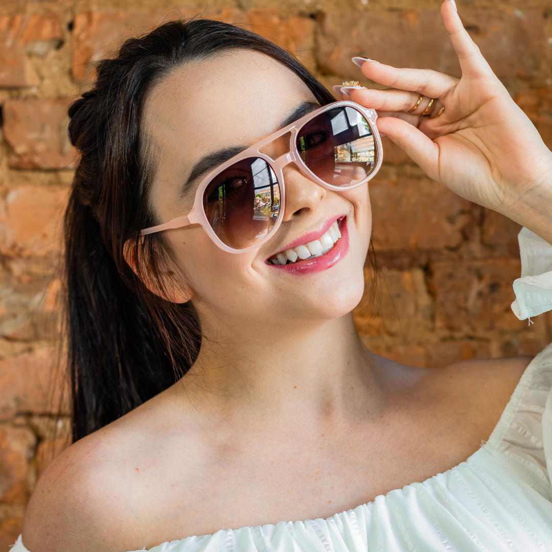 Gleam Eyewear - Wholesale Sunglasses - Women's - Gloria Sunglasses | Pink3