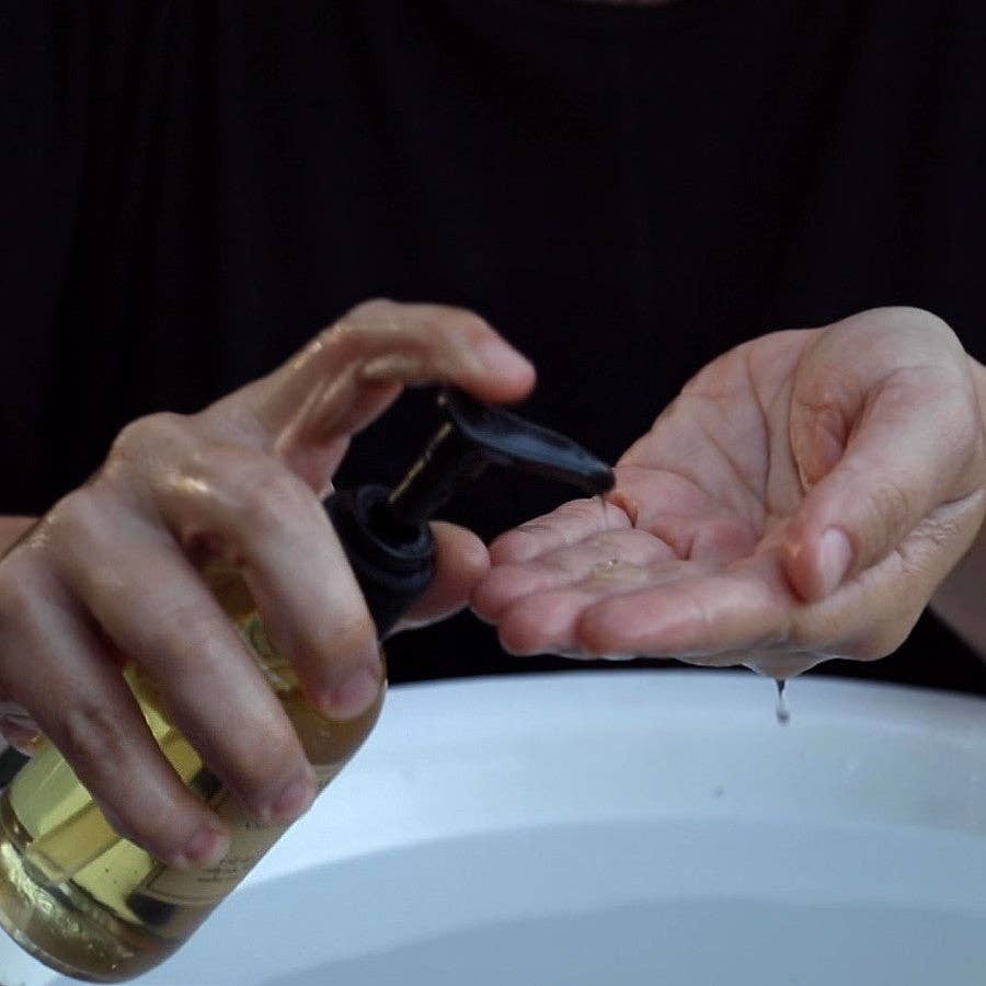 evanhealy - Wholesale Facial Cleanser - Tea Tree Gel Cleanser2