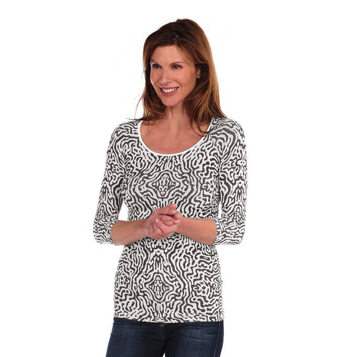 TINA Stephens Italy/Tees By Tina - Wholesale Knit Top - Women's - Tribal Python 3/4 Sleeve (502Q)1