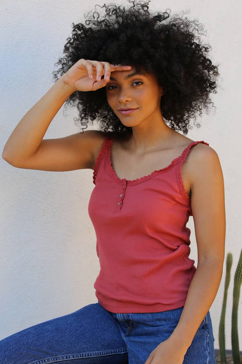 ANGIE – wholesale Camisole – Dam – X2AG9-ASIS SPETSBEKLÄDNAD RIBBSTICKAD CAMI20