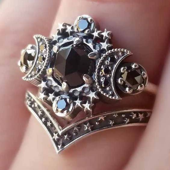 Black Gothic Universe Moon Engagement Ring Set for wholesale on Faire2