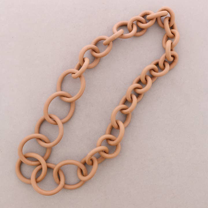 Lang halskæde med elastiske led for engroshandel hos Sonata