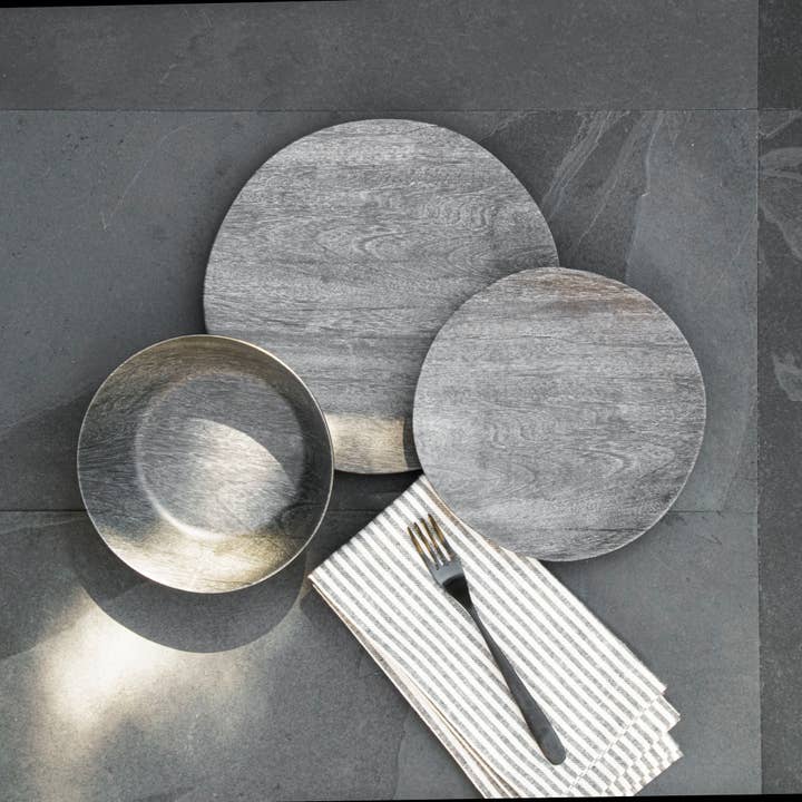 TarHong – wholesale Servisset – Faux Real Svartbränd Trätallrik, (Planta), 10,5 x 0,9”