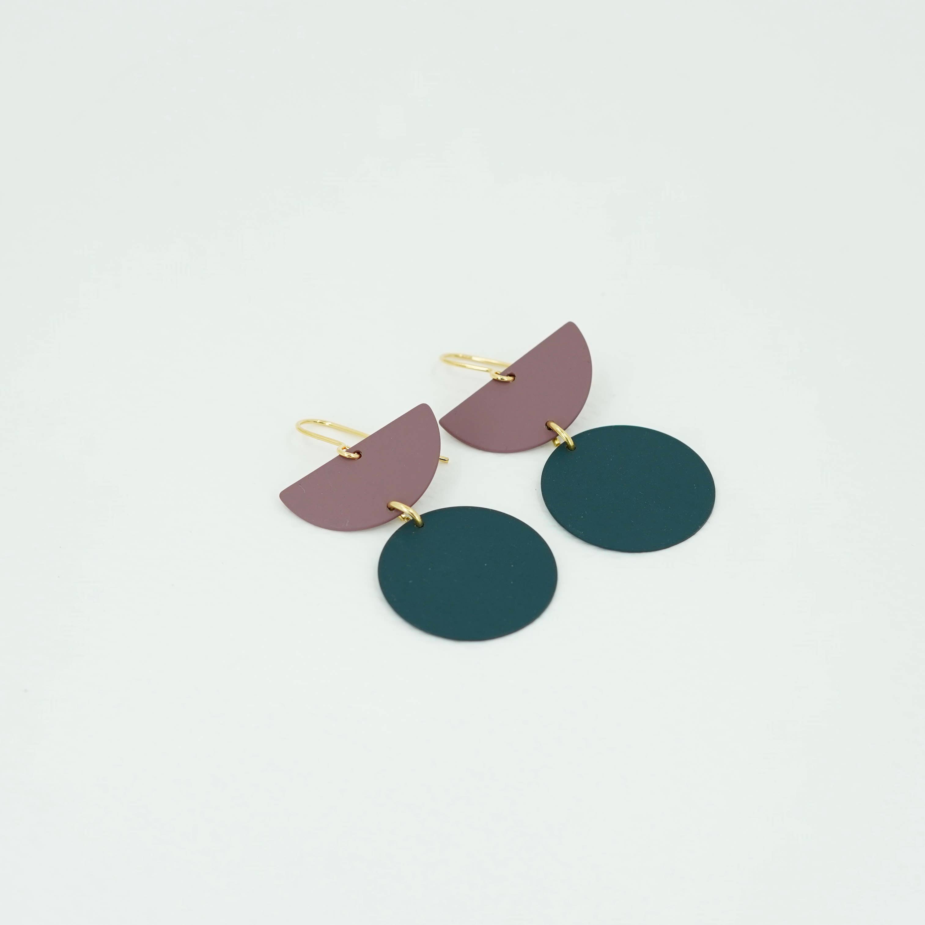 Copper Bee – Großhandel Ohrhänger – Helle, auffällige Statement-Ohrringe10