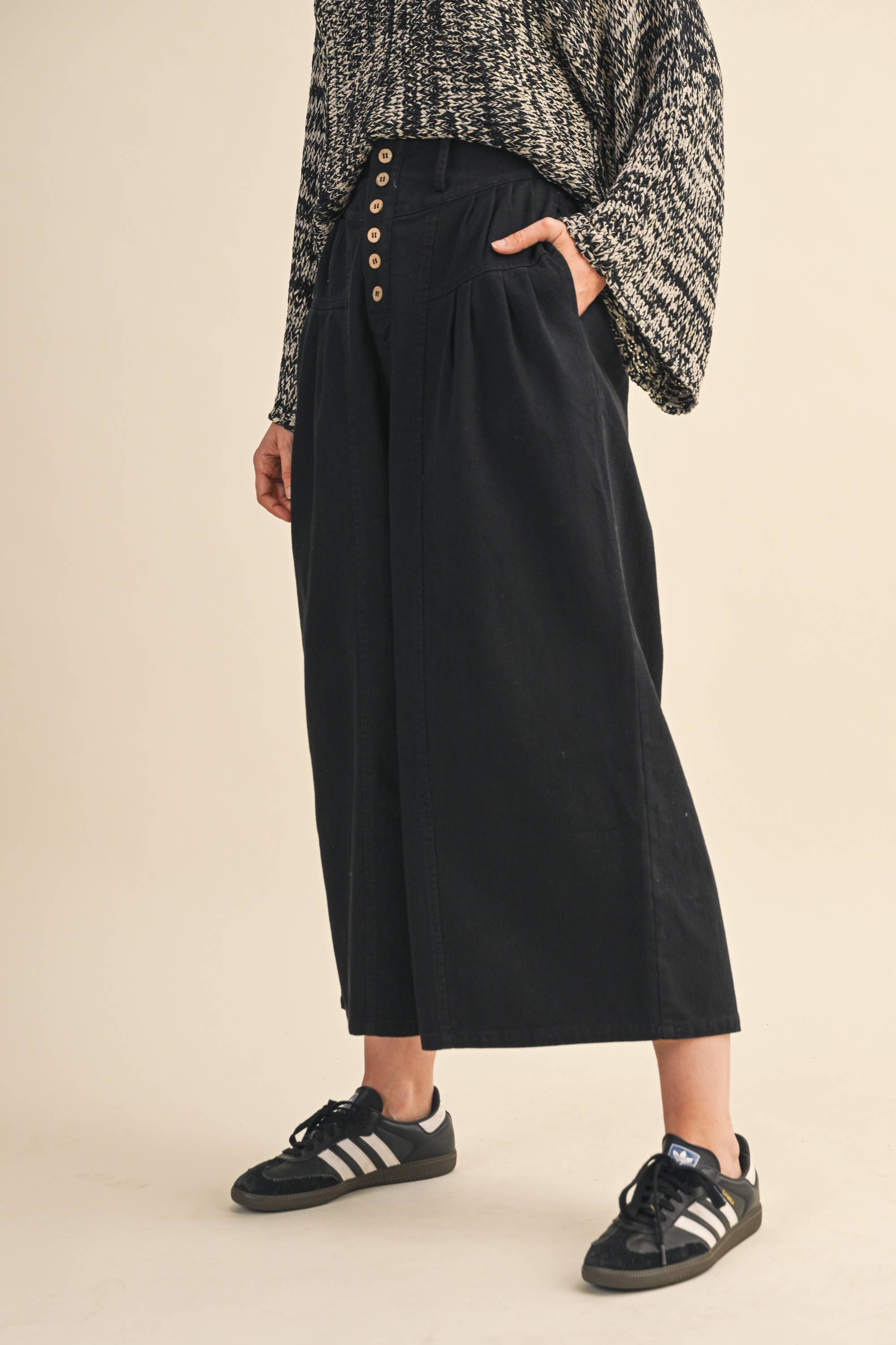 Klesis – wholesale Pants – Women's – IP1419 COTTON TWILL HIGH WAIST CROPPED WIDE LEG PANTS26