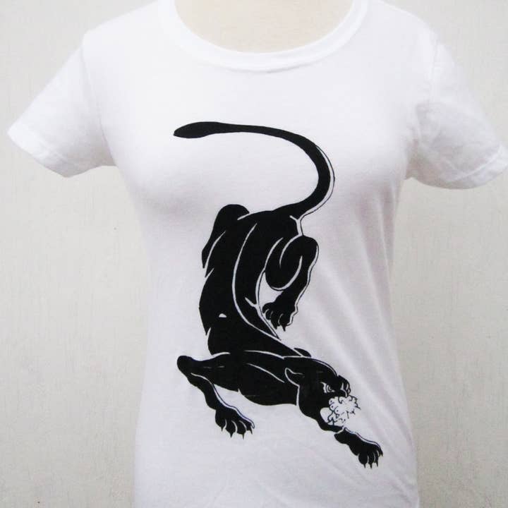 T-shirt Panthère pour la vente par Beqi Clothing