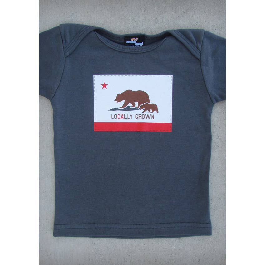 24-7 Daddyhood – wholesale Overall - Baby – Lokalt odlad baby Onepiece och Lap Tee3