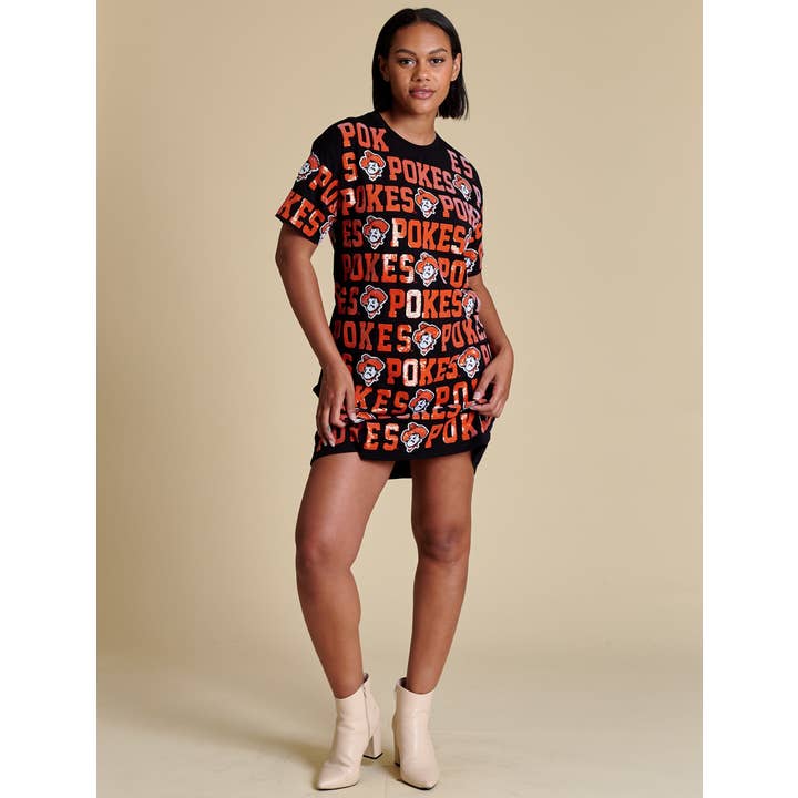 Sequin Repeat T-shirt Kjole | OK State for engroshandel hos Stewart Simmons