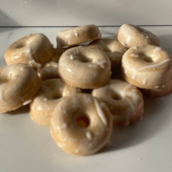 Cinnamon Cheesecake Donut Wax Melts for wholesale by 11Twenty3