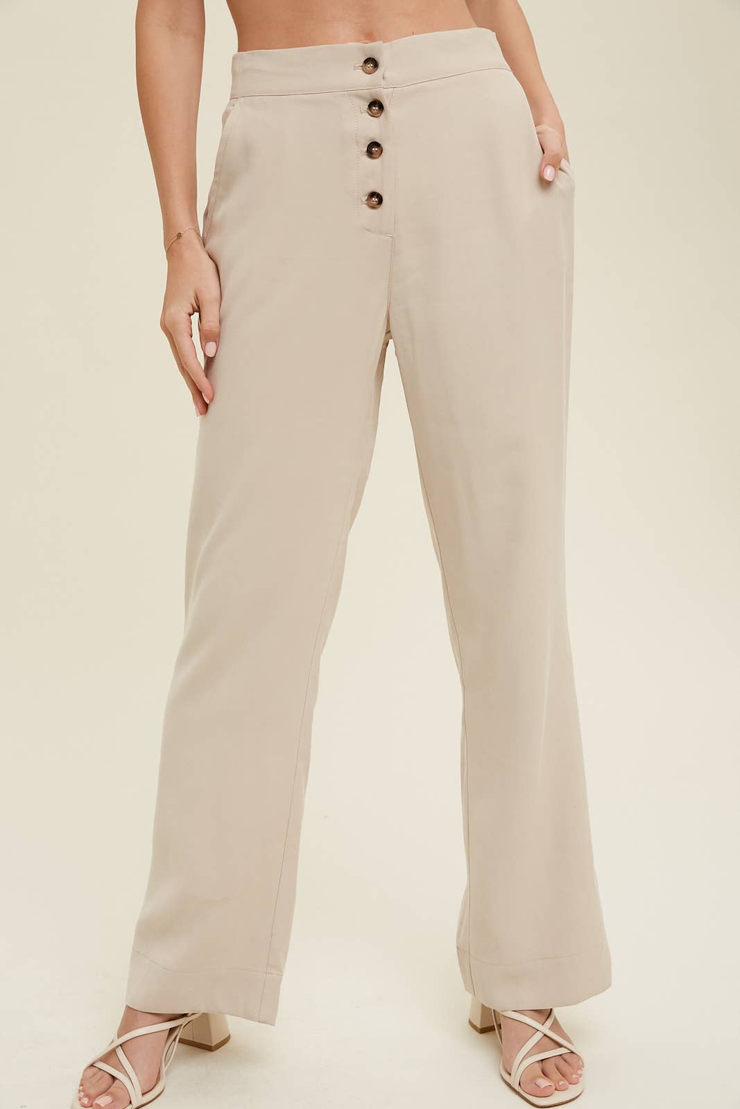 Wishlist Apparel - Wholesale Pants - Women's - BUTTON-UP DETAIL PANTS WITH POCKETS / WL22-73245